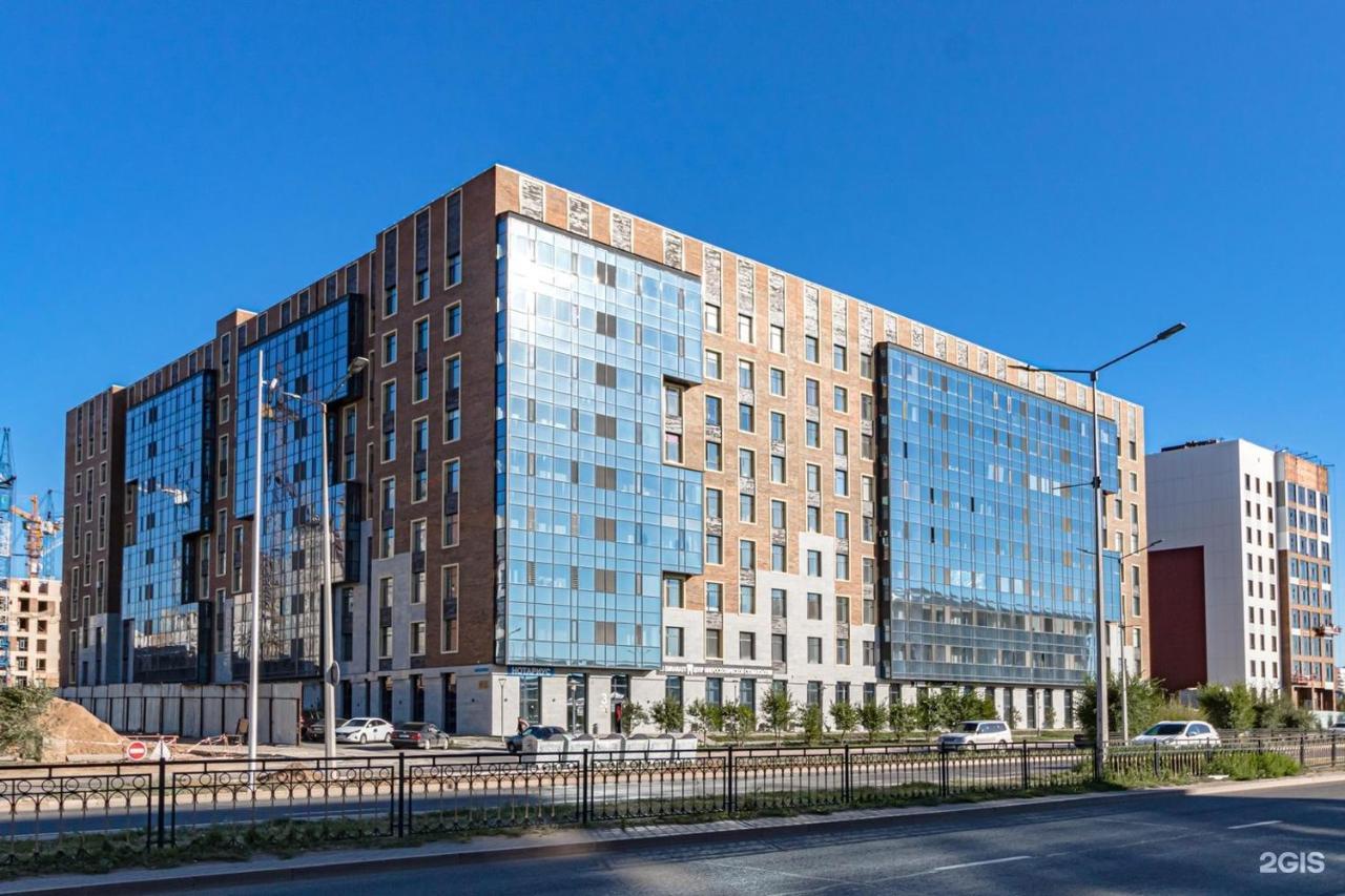 в центре левого берега Apartment Astana